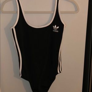 Adidas scoopback bodysuit